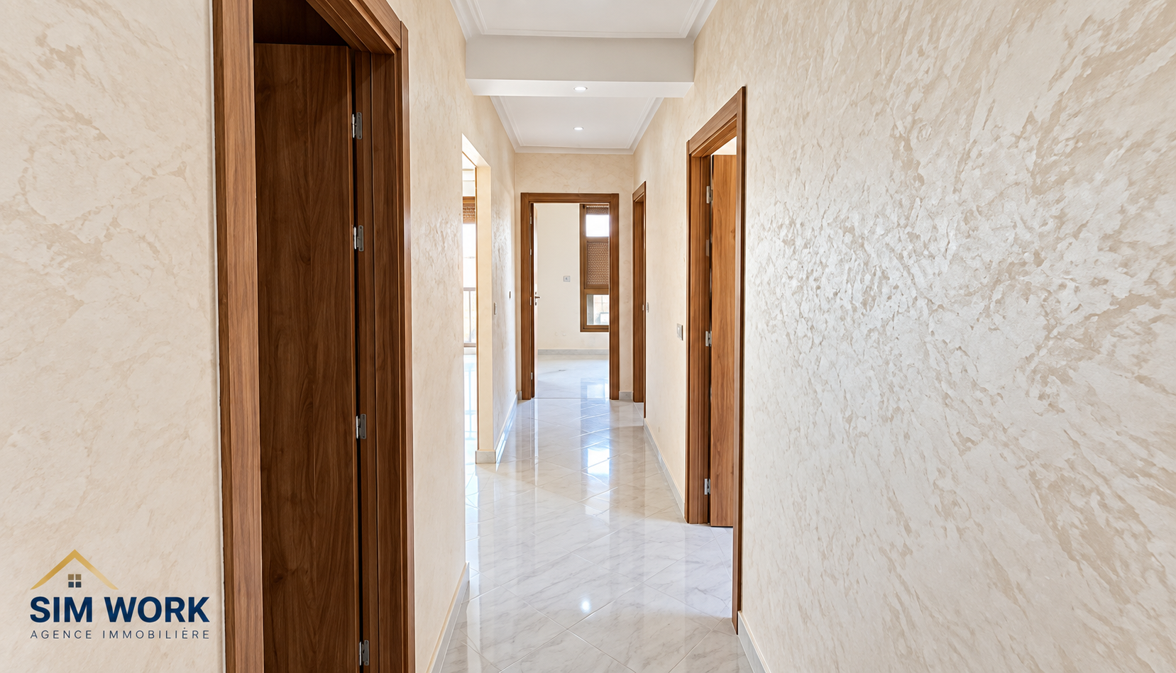 For Rent – Modern 3-Bedroom Apartment with Terrace in Riad Salam — photo 2